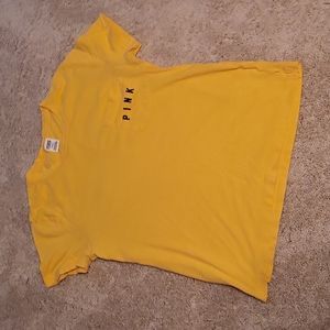 Women pink pocket tee shirt size med